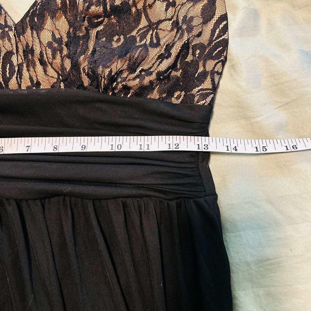 B. Smart Classic Nude Lace Black Halter Maxi Dress Size 6 - Picture 5 of 6